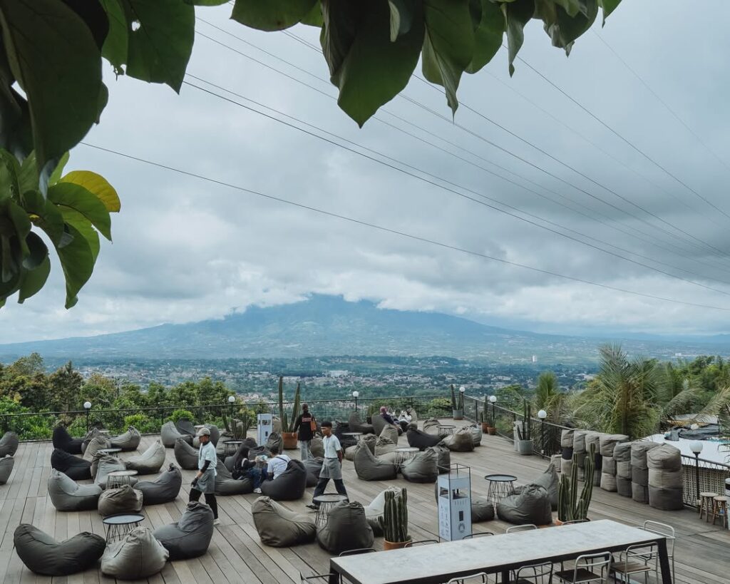 Kopi Nako Kebon Jati Tempat Ngopi di Bogor
