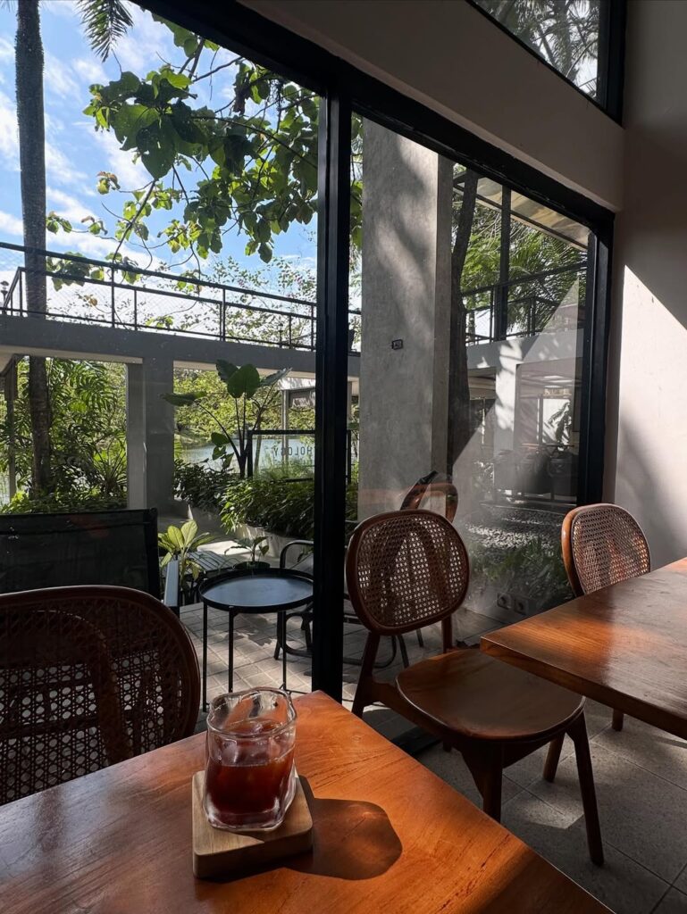 Anthology Coffee & Tea Tempat Ngopi di Bogor